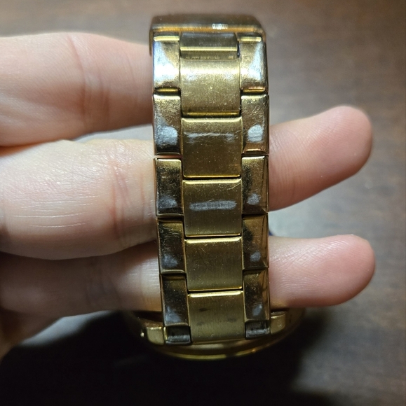 C- Fossil rose gold watch - Picture 4 of 6